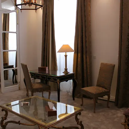 De La Porte D'arras Apartment *