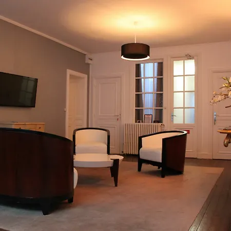 De La Porte D'arras Apartment *